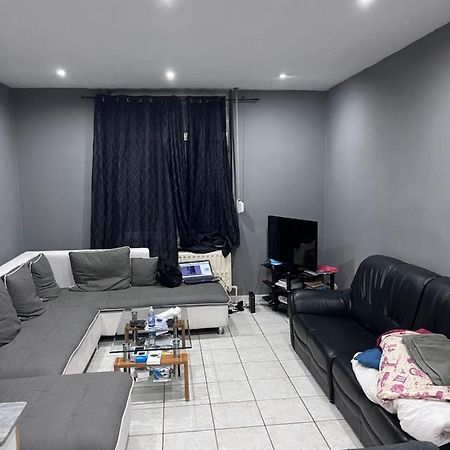 Grande Maison Avec Plusieurs Chambres A Louer Luik Buitenkant foto